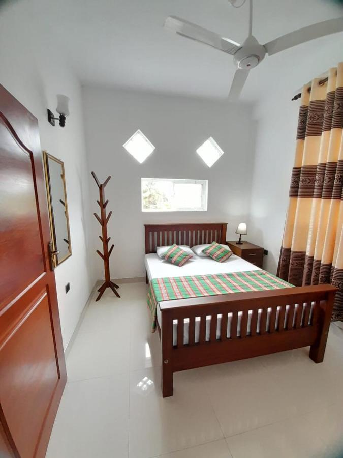 Jasmine Apartments Negombo Bagian luar foto