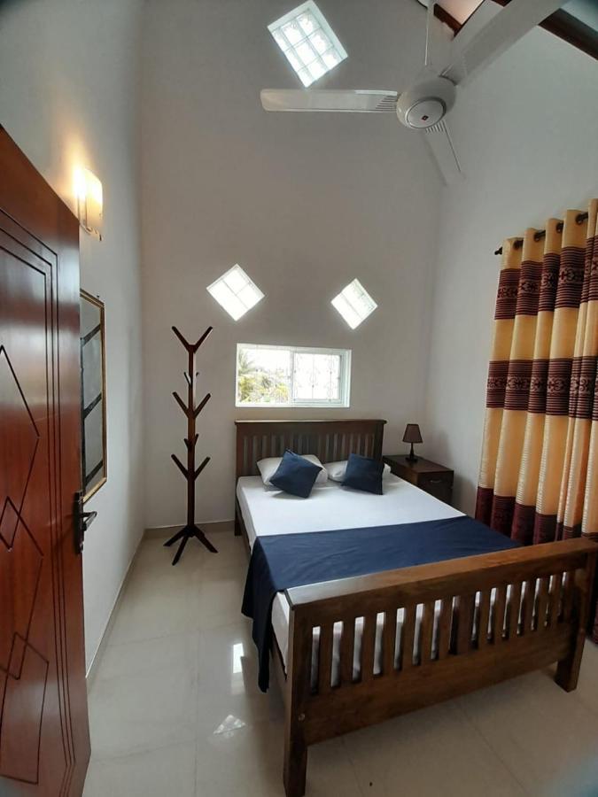 Jasmine Apartments Negombo Bagian luar foto