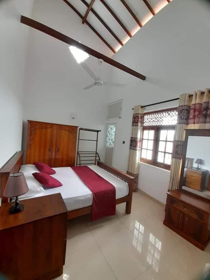 Jasmine Apartments Negombo Bagian luar foto