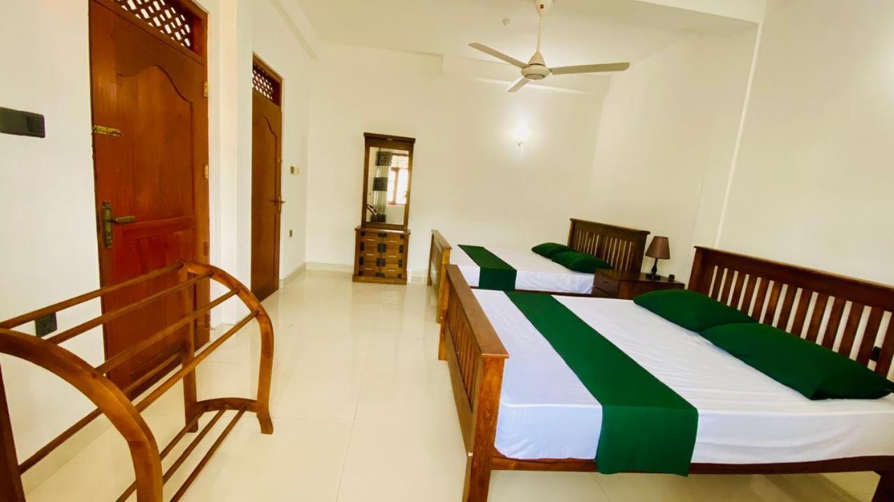 Jasmine Apartments Negombo Ruang foto